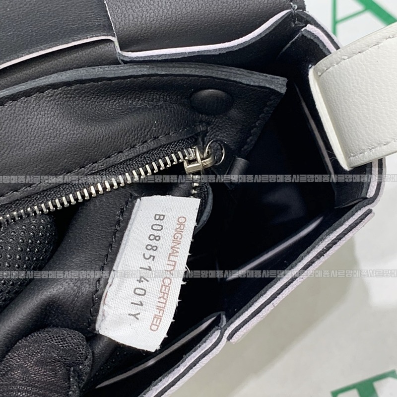 보테가베네타카세트백 20260218-122914-008루.jpg