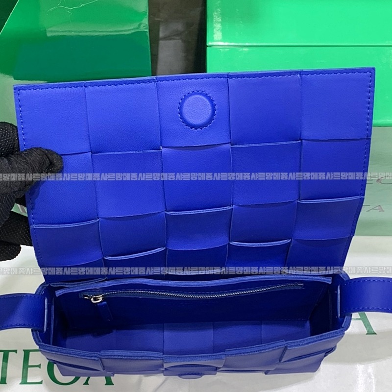 보테가베네타카세트백 20260218-123558-003루.jpg