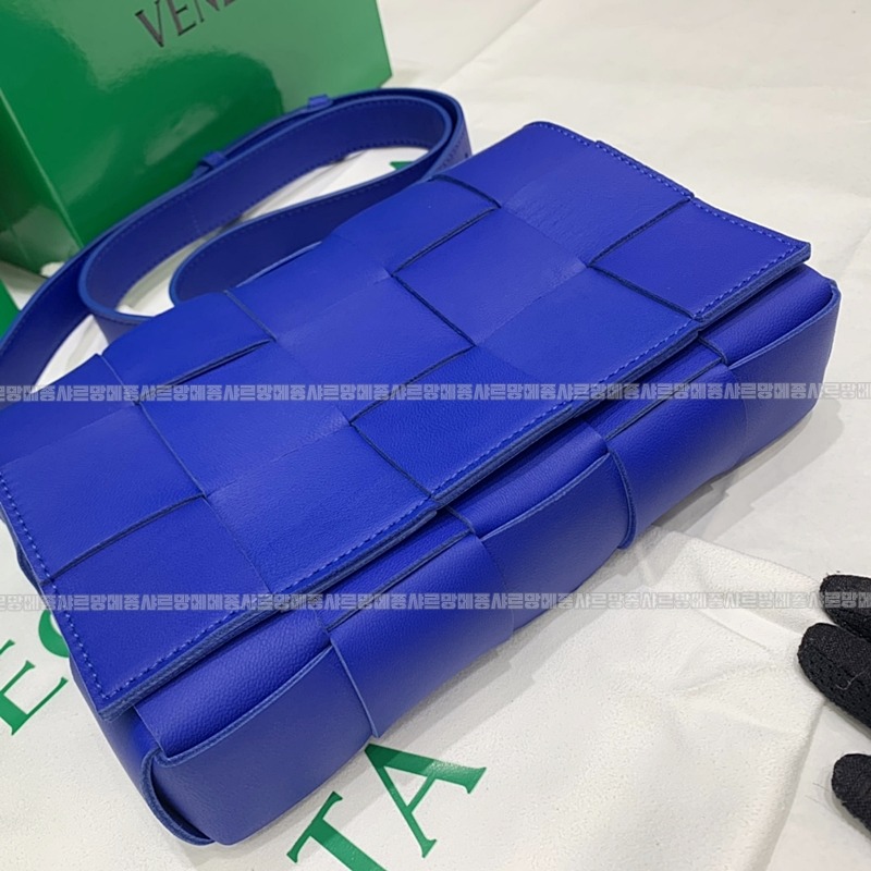 보테가베네타카세트백 20260218-123558-006루.jpg