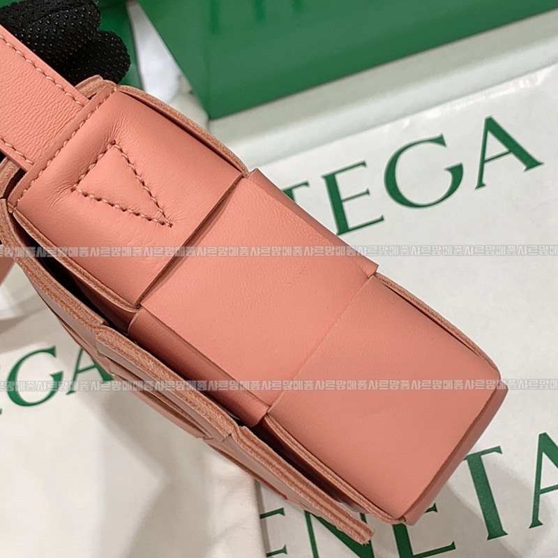 보테가베네타카세트백 20260218-123735-004루.jpg