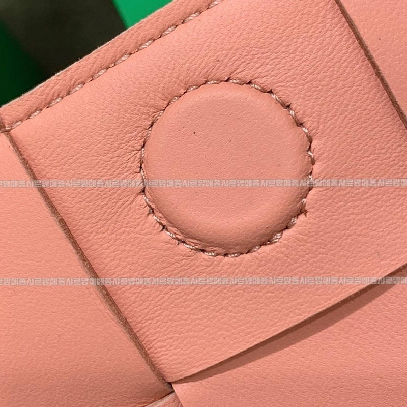 보테가베네타카세트백 20260218-123736-009루.jpg