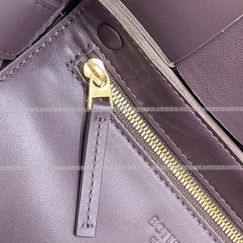 보테가베네타카세트백 20260218-123927-006루.jpg