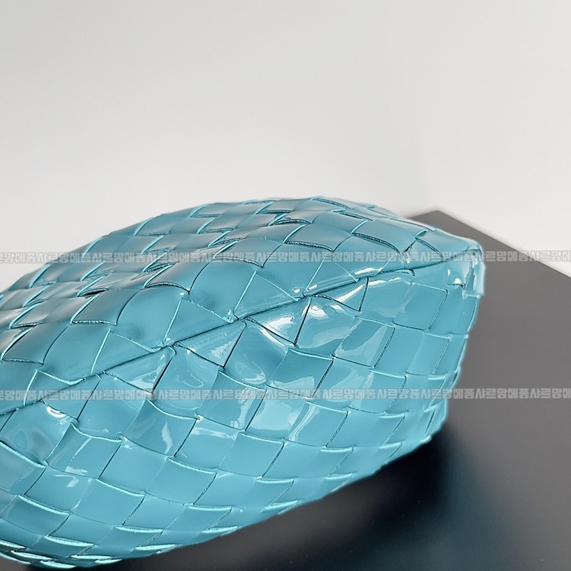 보테가베네타미니조디 20260218-130553-002루.jpg