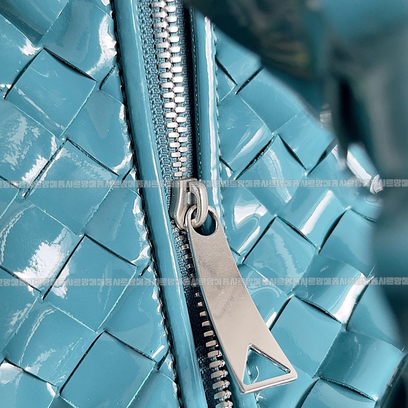 보테가베네타미니조디 20260218-130553-006루.jpg