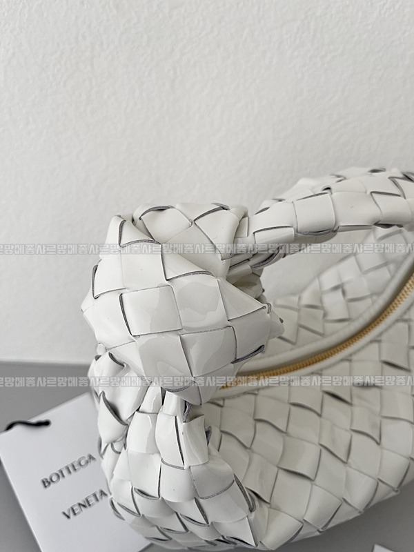 보테가베네타미니조디 20260218-130941-003루.jpg