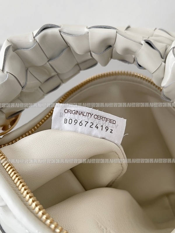 보테가베네타미니조디 20260218-130942-007루.jpg