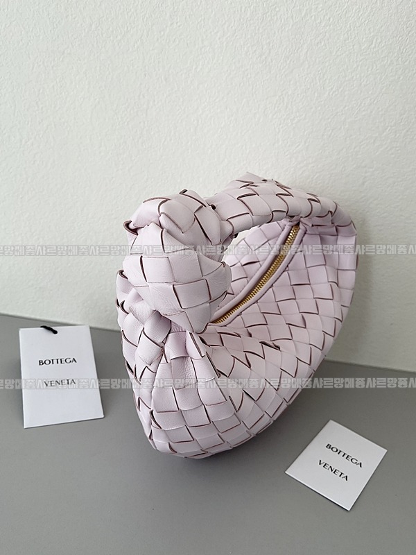 보테가베네타미니조디 20260218-131122-002루.jpg