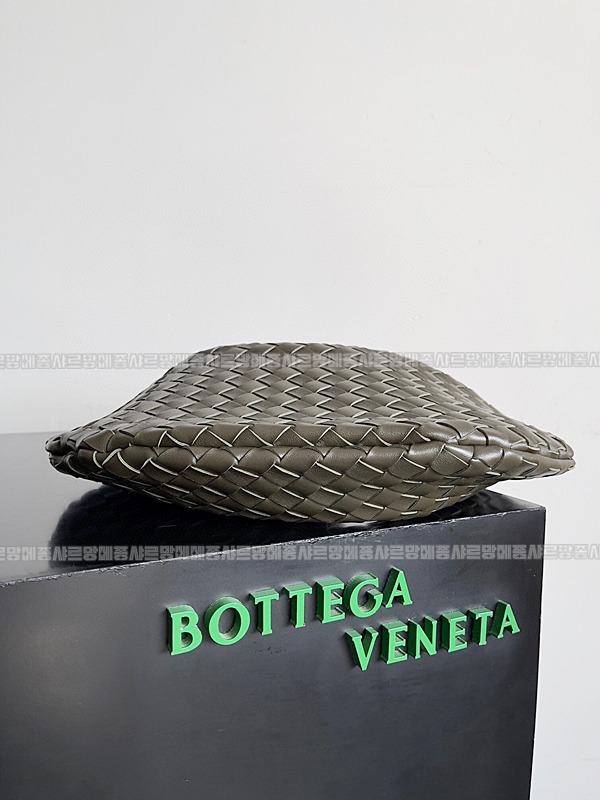 보테가베네타사르딘라지 20260218-132617-005루.jpg