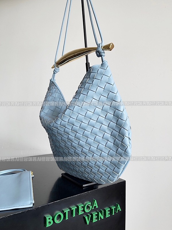 보테가베네타사르딘라지 20260218-133211-002루.jpg