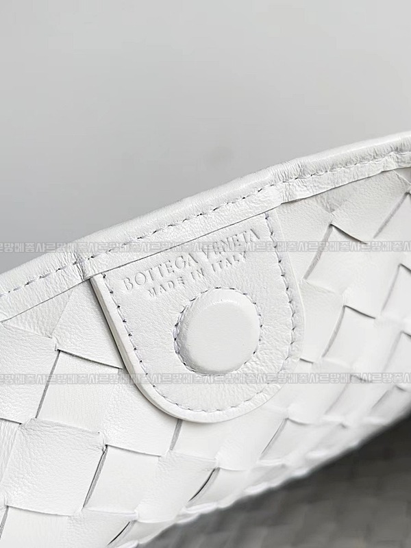 보테가베네타사르딘라지 20260218-133958-004루.jpg