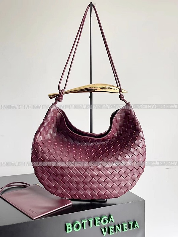 보테가베네타사르딘라지 20260218-134134-003루.jpg