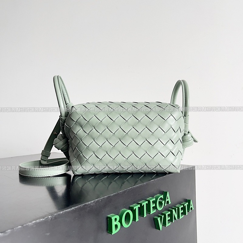 보테가베네타탑핸들루프백 20260219-130807-001루.jpg