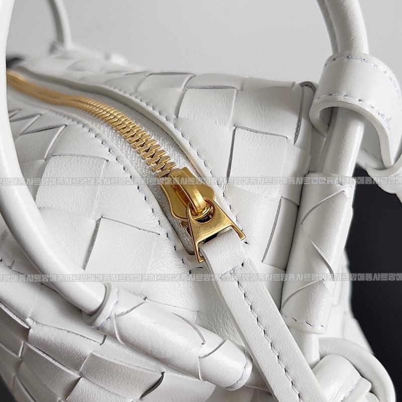 보테가베네타탑핸들루프백 20260219-130953-003루.jpg