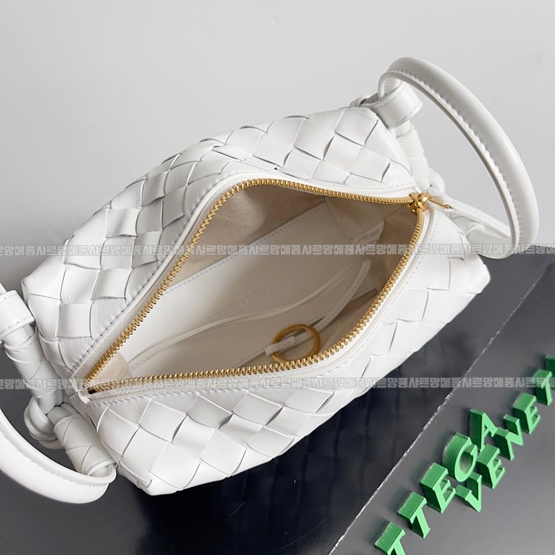 보테가베네타탑핸들루프백 20260219-130953-009루.jpg