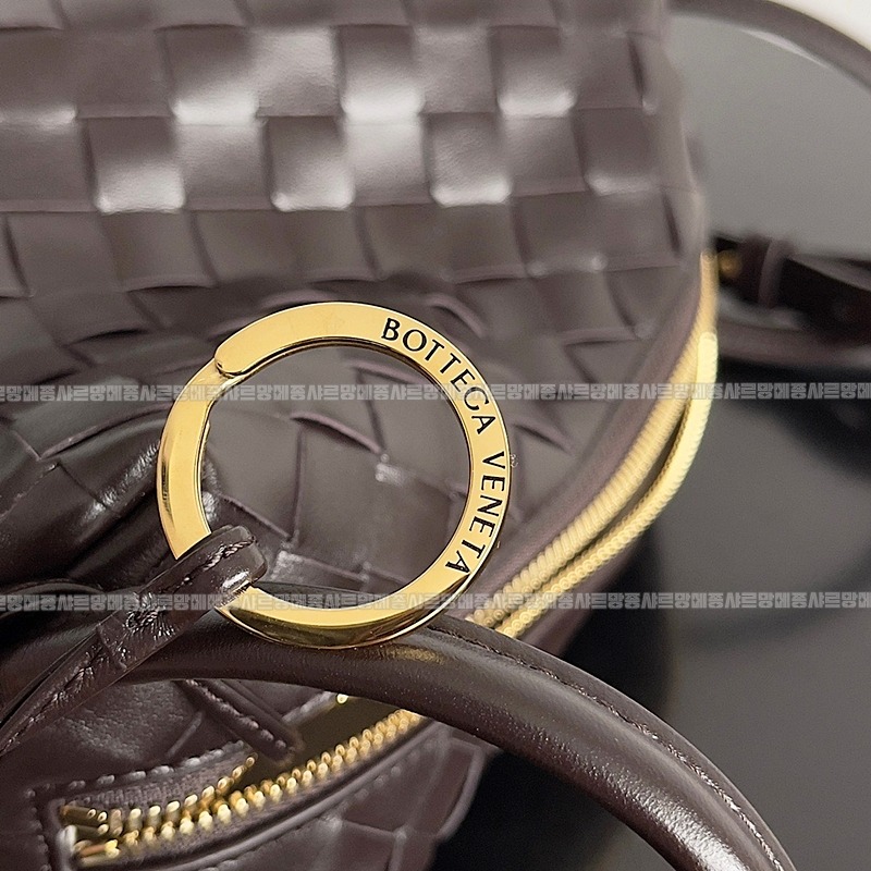 보테가베네타탑핸들루프백 20260219-131152-006루.jpg