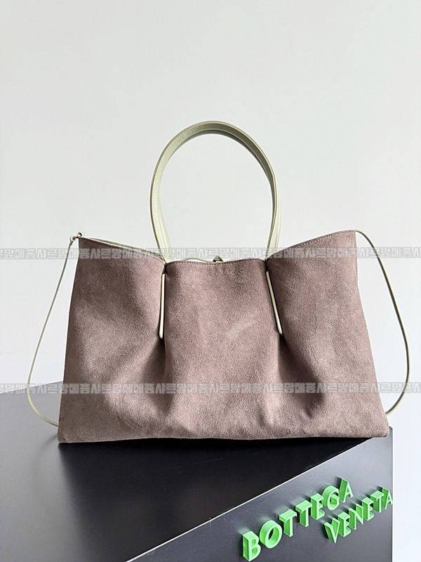 보테가베네타피나코테카라지 20260219-133012-003루.jpg