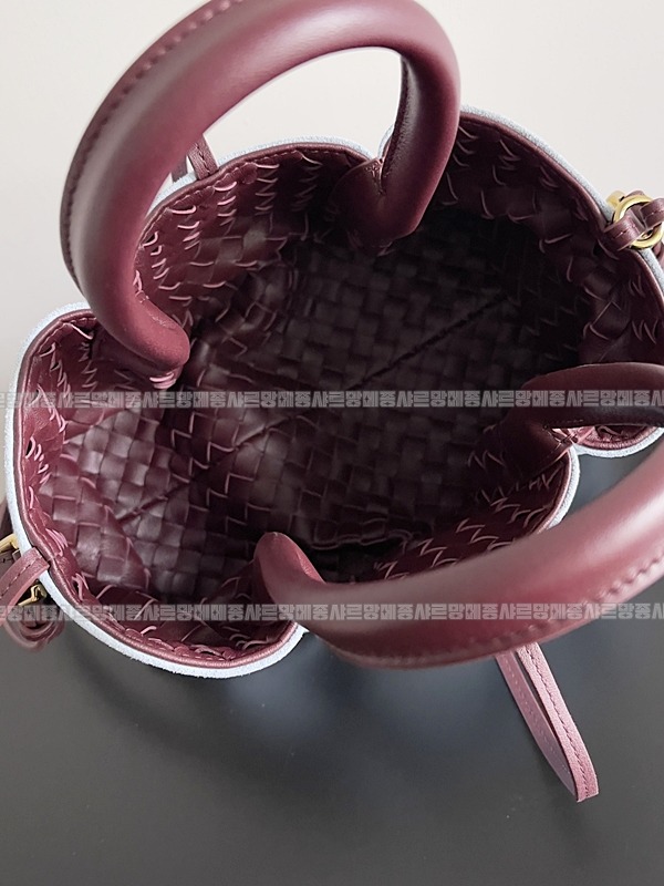 보테가베네타피나코테카스몰 20260219-141230-009루.jpg