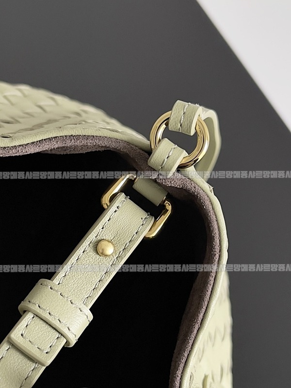 보테가베네타피나코테카스몰 20260219-142427-004루.jpg