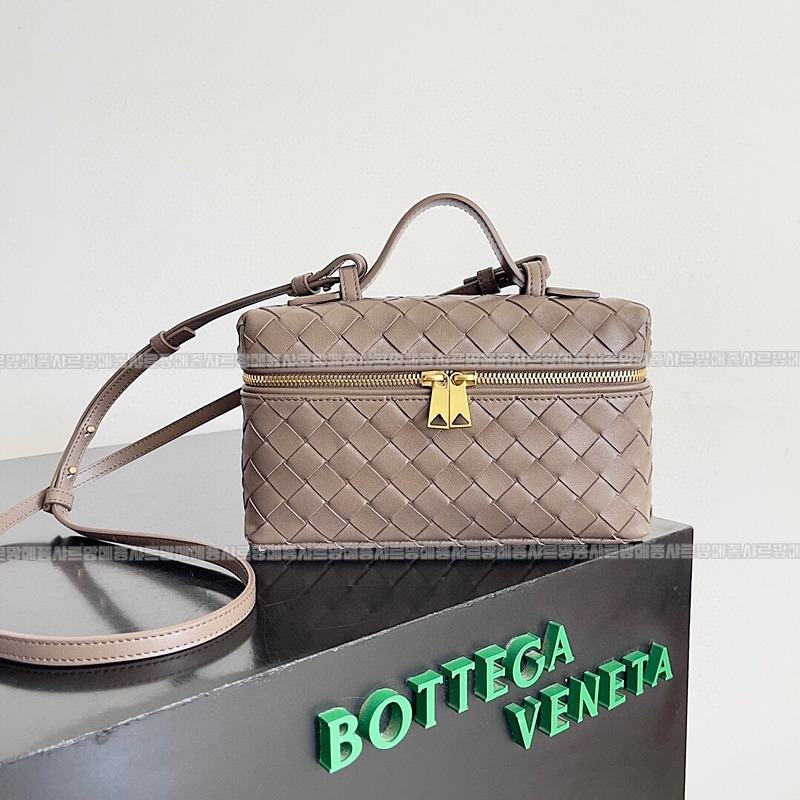 보테가베네타뱅뱅백 20260219-142648-001루.jpg