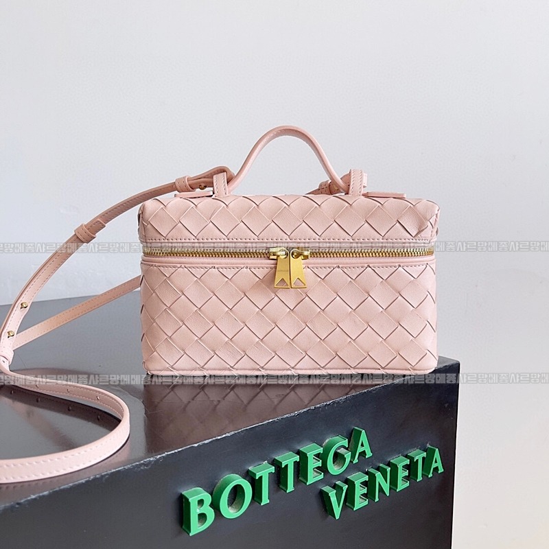 보테가베네타뱅뱅백 20260219-142944-001루.jpg