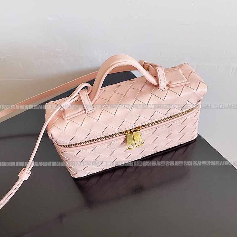 보테가베네타뱅뱅백 20260219-142944-007루.jpg