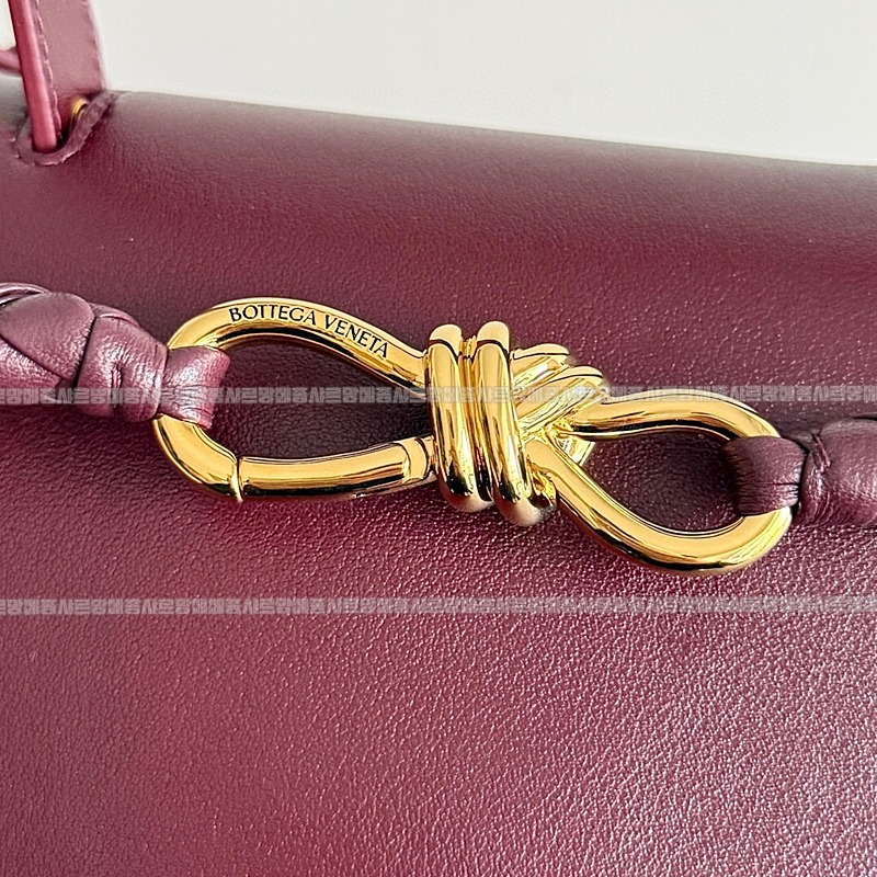 보테가베네타차오차오미디움 20260219-153541-005루.jpg