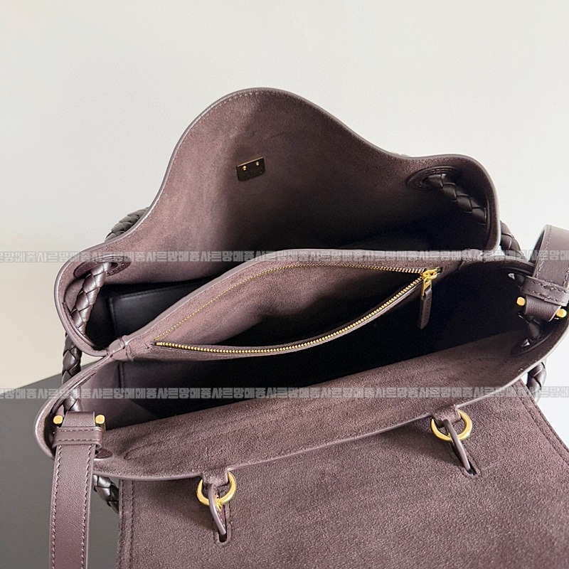 보테가베네타차오차오미디움 20260219-153942-009루.jpg