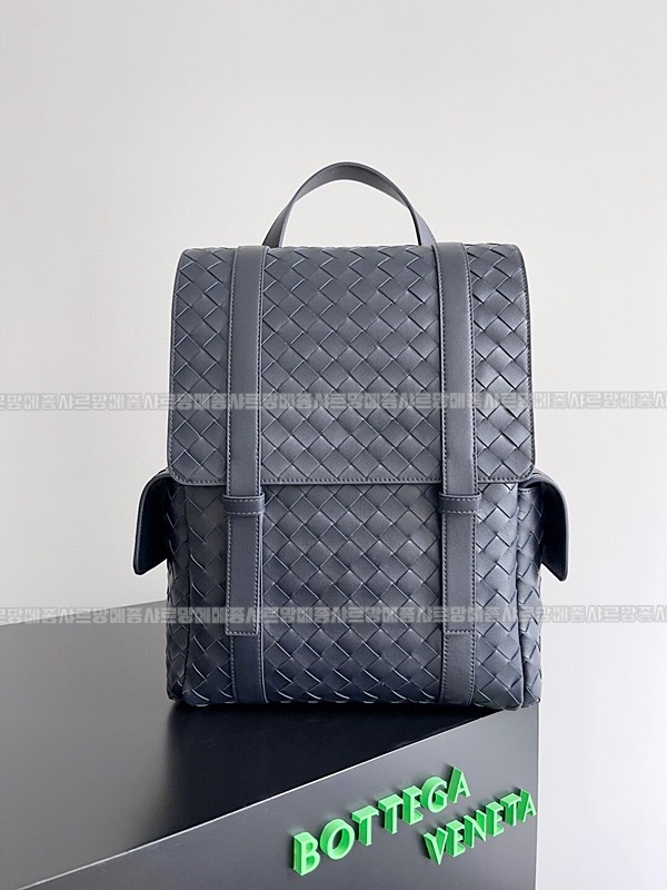 보테가베네타백투스쿨백팩20260220-140112-001루.jpg