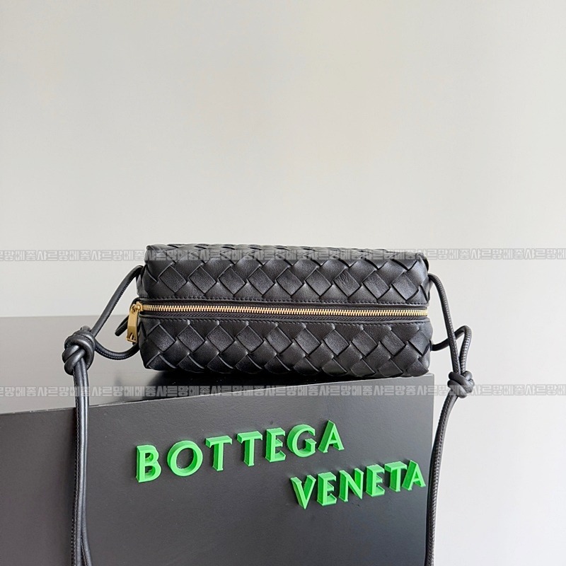 보테가베네타스몰루프백20260220-141906-009루.jpg