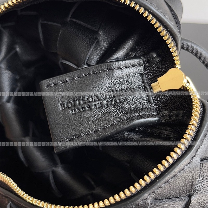 보테가베네타미니루프백20260220-150636-008루.jpg