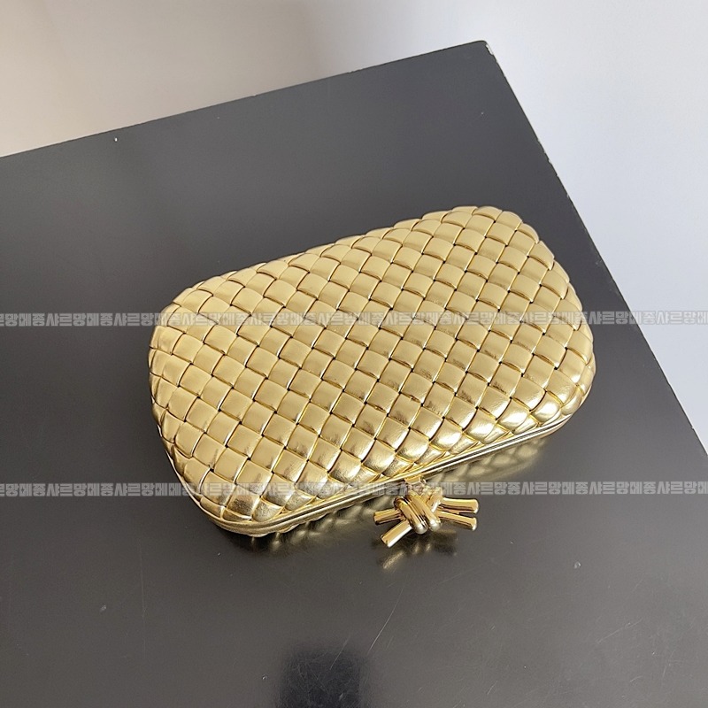 보테가베네타놋램스킨  20260220-161528-005루.jpg