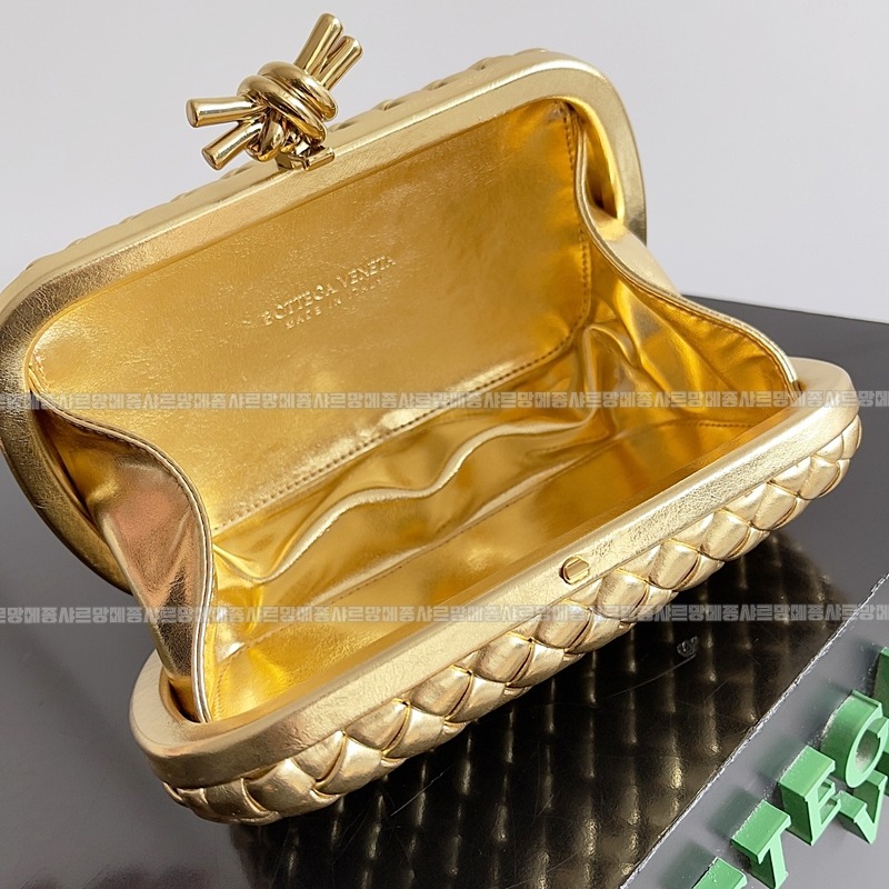 보테가베네타놋램스킨  20260220-161528-009루.jpg