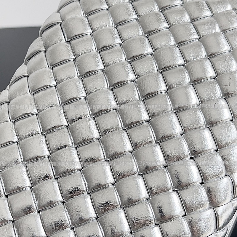 보테가베네타놋램스킨  20260220-161731-007루.jpg