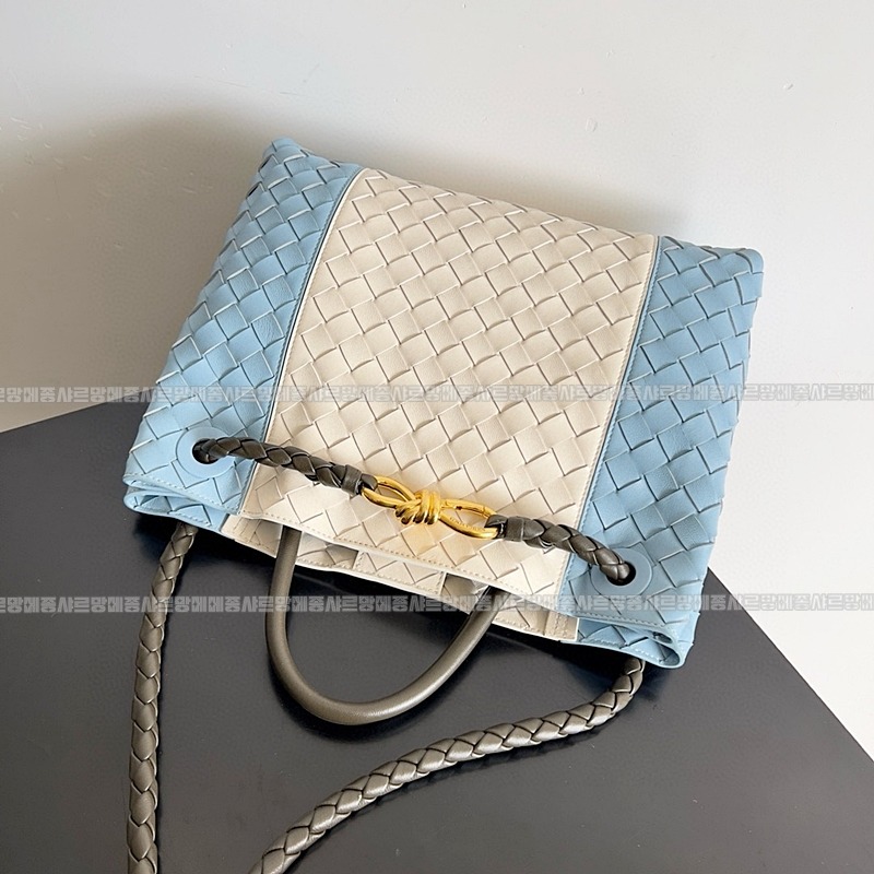 보테가베네타안지아모미디움 20260221-124807-006루.jpg