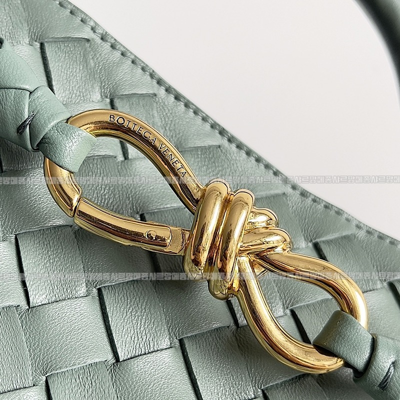 보테가베네타안지아모미디움 20260221-131320-006루.jpg