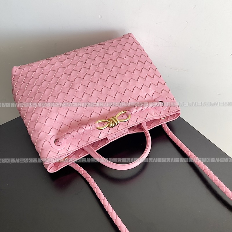 보테가베네타안지아모미디움 20260221-133328-006루.jpg