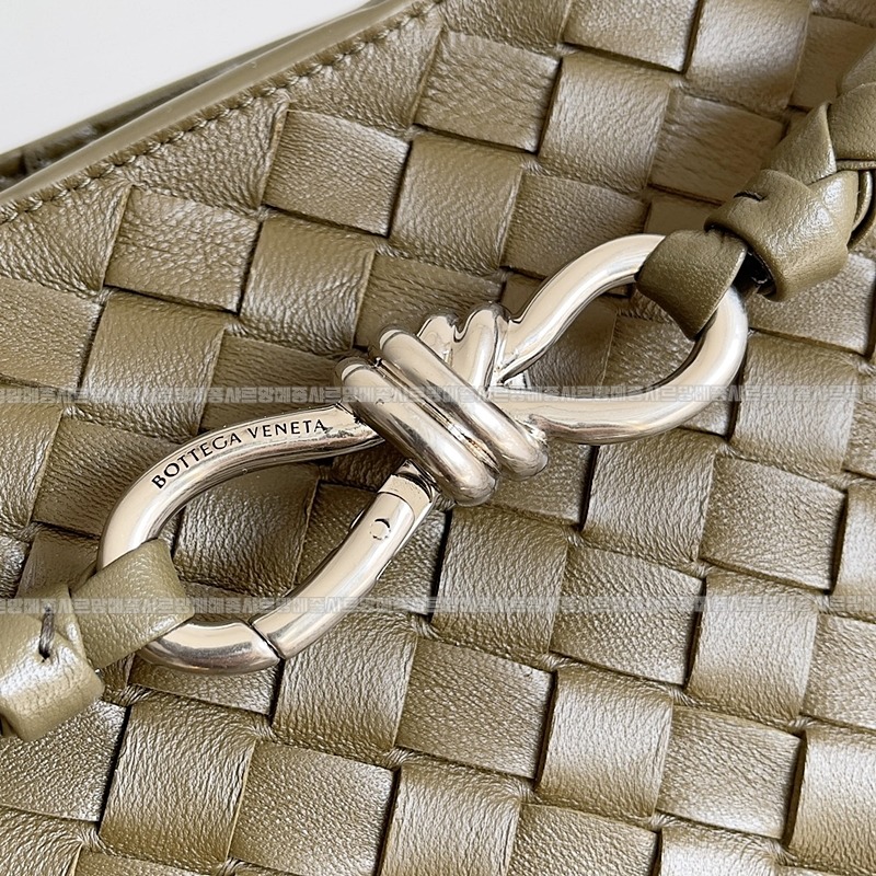 보테가베네타안지아모미디움 20260221-133748-005루.jpg