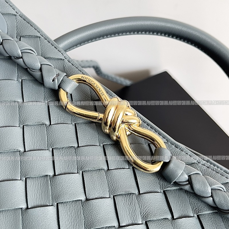 보테가베네타안지아모미디움 20260221-134208-006루.jpg