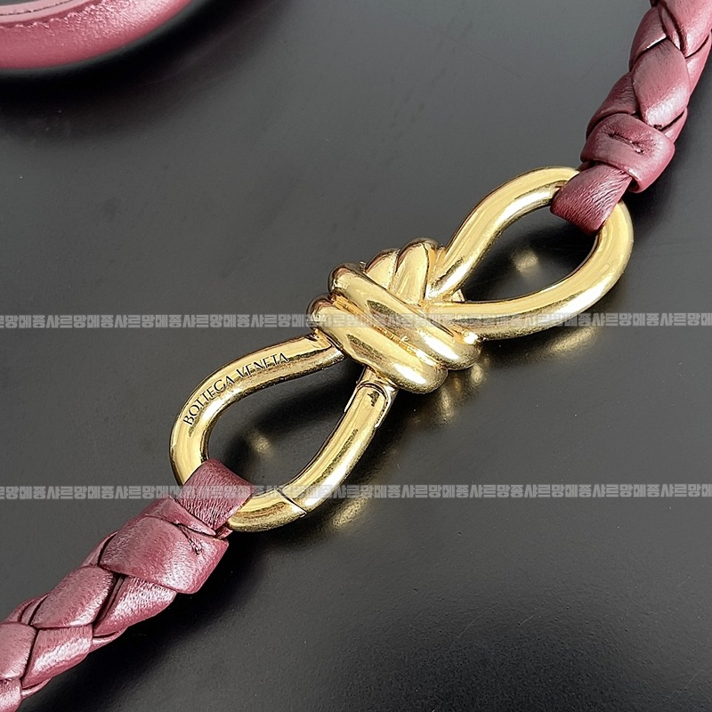 보테가베네타안지아모미디움 20260221-142640-005루.jpg