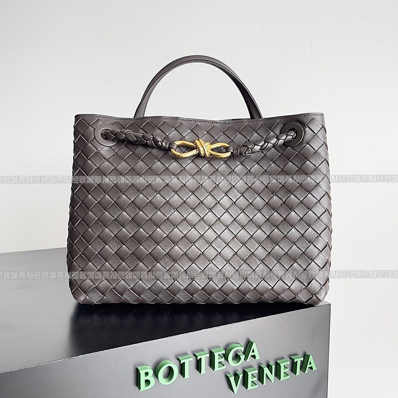 보테가베네타안지아모미디움 20260221-143256-001루.jpg