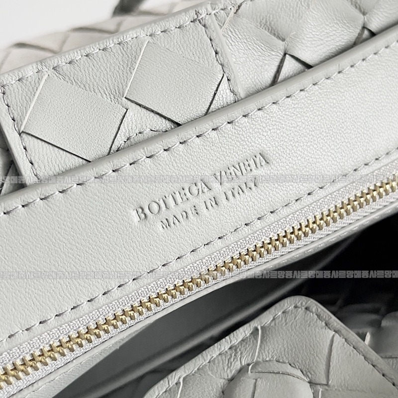 보테가베네타안지아모스몰 20260221-145143-008루.jpg