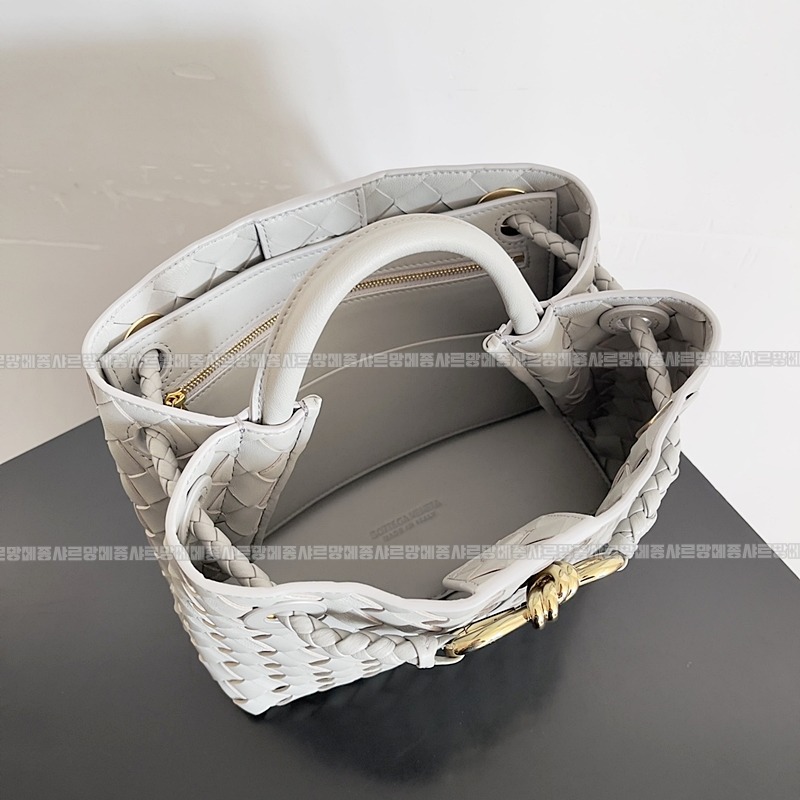 보테가베네타안지아모스몰 20260221-151947-009루.jpg