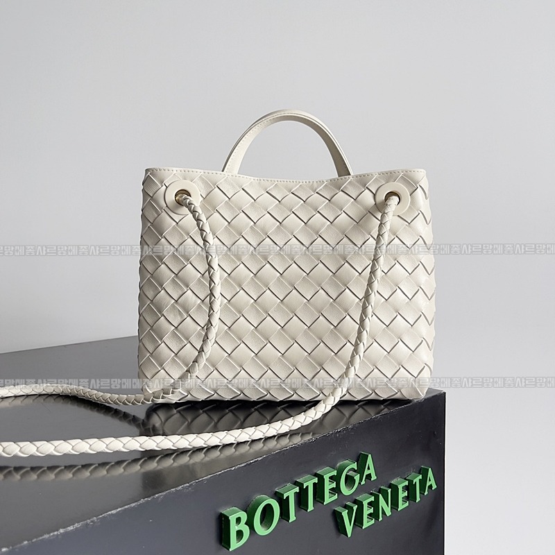 보테가베네타안디아모스몰 20260221-153034-003루.jpg