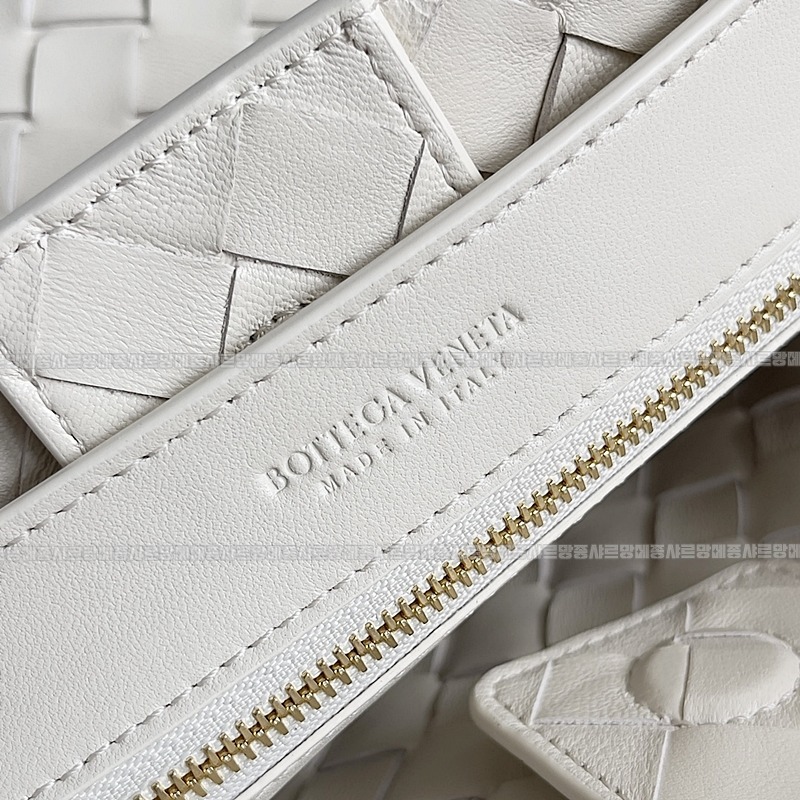 보테가베네타안디아모스몰 20260221-153034-007루.jpg