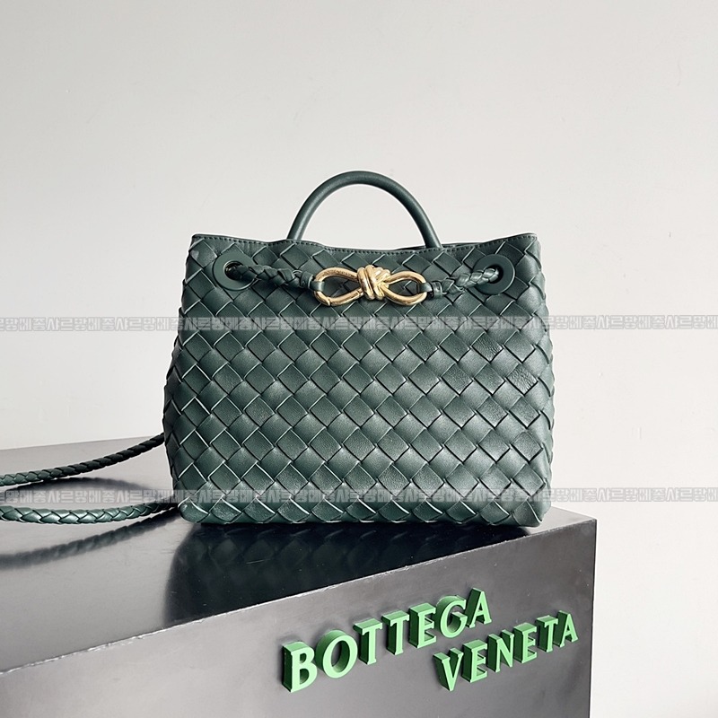 보테가베네타안디아모스몰 20260221-154308-001루.jpg