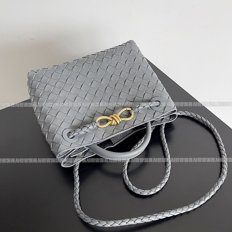 보테가베네타안디아모스몰 20260221-161155-005루.jpg