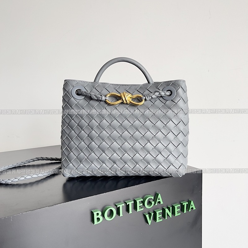 보테가베네타안디아모스몰 20260221-161155-001루.jpg