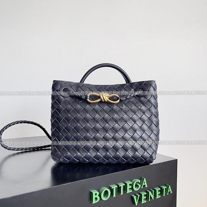 보테가베네타안디아모스몰 20260221-161335-001루.jpg