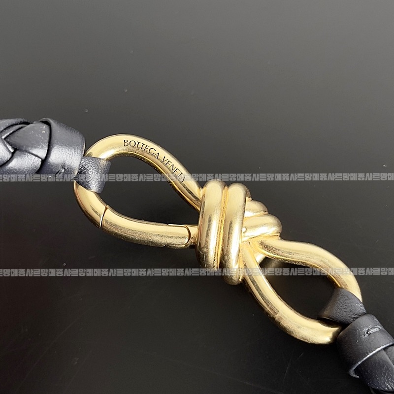 보테가베네타안디아모스몰 20260221-161335-009루.jpg