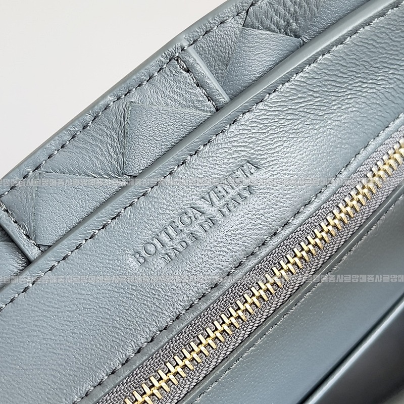 보테가베네타안디아모스몰 20260221-161609-007루.jpg